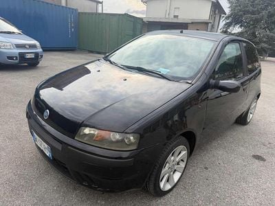 Usata Fiat Punto 80 CV (58 kW) 2002 Nero Utilitaria