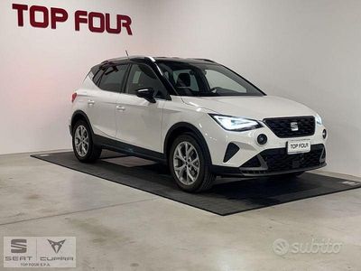 Usata Seat Arona FR 115 CV (84 kW) 2024 Bianco SUV