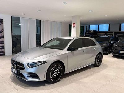 Usata Mercedes A250 Premium 160 CV (117 kW) 2022 Argento Utilitaria