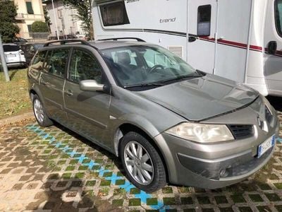 Usata Renault Mégane GrandTour Dynamique 106 CV (77 kW) 2007 Grigio Station wagon