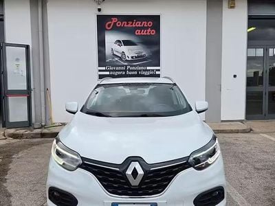 Usata Renault Kadjar Business 115 CV (84 kW) 2021 Bianco SUV