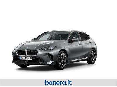 Nuova BMW 118 M Sport 150 CV (110 kW) 2026 Skyscraper grey metallic Utilitaria