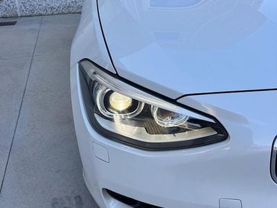 Begagnad BMW 118 143 HK (105 kW) 2013 Vit Halvkombi