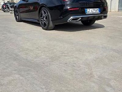 Usata Mercedes CLA200 150 CV (110 kW) 2020 Nero Station wagon