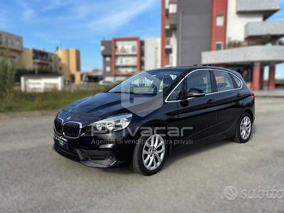 Nero Usata 2018 BMW 218 Active Tourer Luxury Line Monovolume | 18.490 € (Cara)