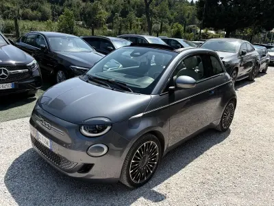 Usata Fiat 500e La Prima 42 kW (58 CV) 2021 Grigio Cabrio