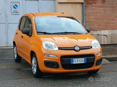 Usata Fiat Panda 69 CV (50 kW) 2016 Arancione Utilitaria