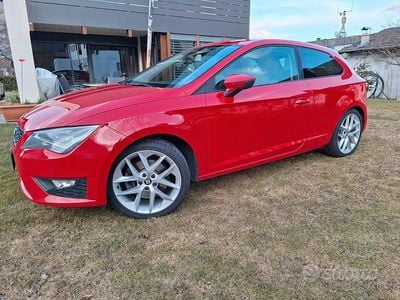 Usata Seat Leon FR 180 CV (132 kW) 2014 Rosso Coupé