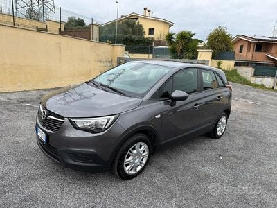 Usata Opel Crossland X 110 CV (80 kW) 2020 Grigio SUV