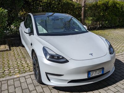 usata Tesla Model 3 Performance 69mil km 2021