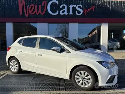 Usata Seat Ibiza CONNECT 90 CV (66 kW) 2020 Bianco Utilitaria