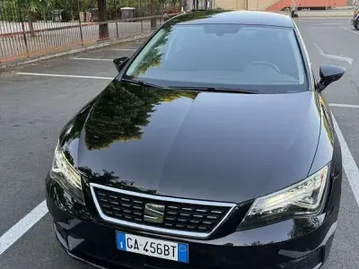 Usata Seat Leon 131 CV (96 kW) 2020 Nero Berlina