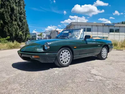 Usata Alfa Romeo Spider 122 CV (89 kW) 1992 Verde Cabrio