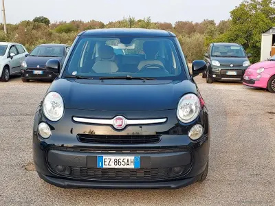 Usata Fiat 500L Lounge 85 CV (62 kW) 2015 Nero Monovolume