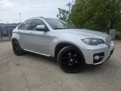 Begagnad BMW X6 235 HK (172 kW) 2009 Silver SUV