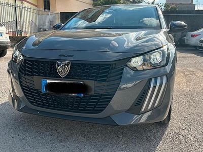 Usata Peugeot 208 Active 75 CV (55 kW) 2024 Grigio Utilitaria