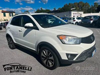 Usata SsangYong Korando 178 CV (130 kW) 2014 Bianco SUV