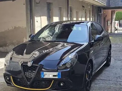 Usata Alfa Romeo Giulietta Veloce 170 CV (125 kW) 2019 Utilitaria