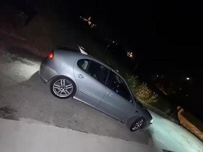 Usata Seat Leon FR 150 CV (110 kW) 2004 Grigio Utilitaria