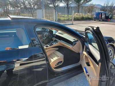 Usata Porsche Panamera 4 Sport Turismo 330 CV (242 kW) 2019 Nero Berlina