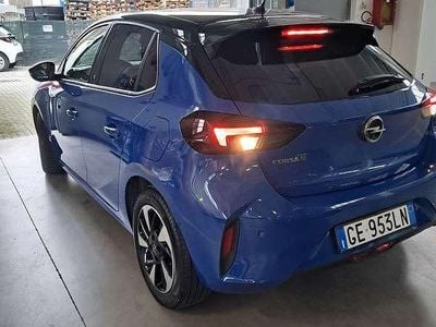 Usata Opel Corsa GS Line 56 kW (77 CV) 2021 Blu/azzurro Berlina