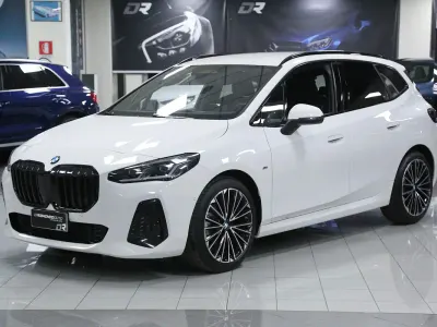 Usata BMW 218 Active Tourer M Sport 150 CV (110 kW) 2024 Bianco Monovolume