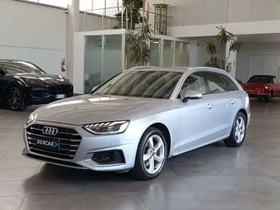 Usata Audi A4 Advanced Plus 163 CV (119 kW) 2024 Argento Station wagon