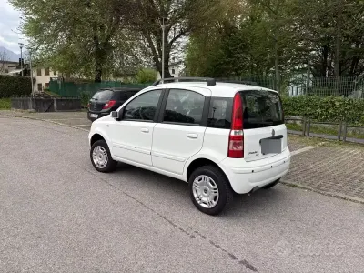 Occasion Fiat Panda 4x4 60 ch (44 kW) 2007 Blanc Citadine
