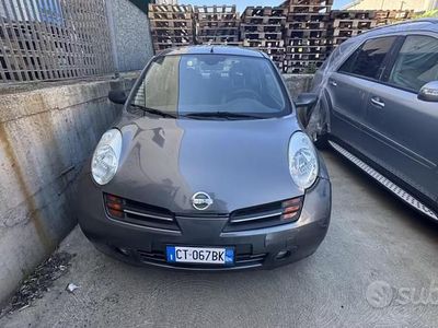 Usata Nissan Micra 80 CV (58 kW) 2005 Grigio Berlina