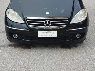 Usata Mercedes A180 109 CV (80 kW) 2007 Nero Berlina