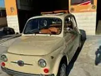 Usata Fiat 500 18 CV (13 kW) 1968 Beige Utilitaria