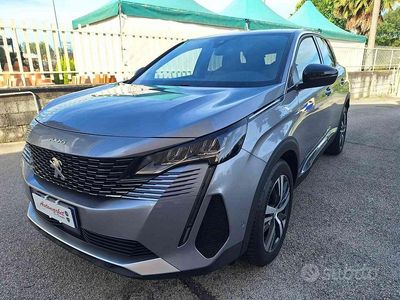 Usata Peugeot 3008 Allure 131 CV (96 kW) 2023 Grigio SUV