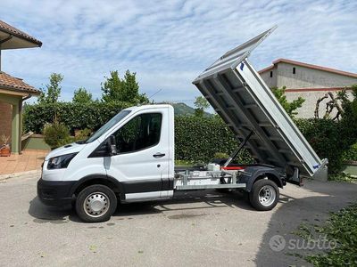 Usata Ford Transit 131 CV (96 kW) 2022 Bianco pastello Cabrio