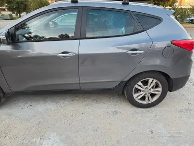 Usata Hyundai ix35 115 CV (84 kW) 2012 Grigio SUV