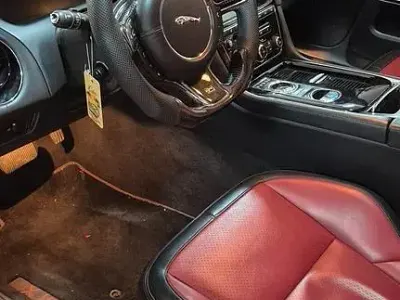 Usata Jaguar XJ 275 CV (202 kW) 2014 Grigio Berlina