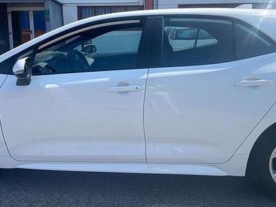 Usata Toyota Corolla Active 98 CV (72 kW) 2022 Bianco Berlina