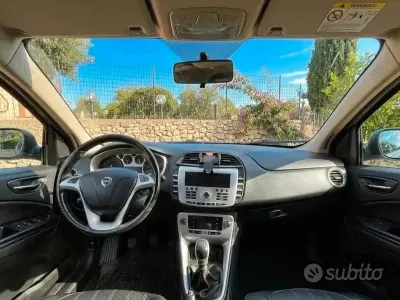 Usata Lancia Delta