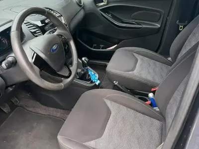 Usata Ford Ka Plus 71 CV (52 kW) 2018 Grigio Utilitaria