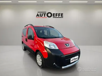 Usata Peugeot TePee Outdoor 80 CV (58 kW) 2016 Rosso Monovolume