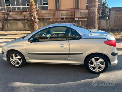 Begagnad Peugeot 206 CC 2003 Cab