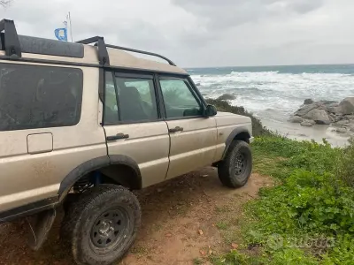 Usata Land Rover Discovery 2 138 CV (101 kW) 2003 Grigio SUV