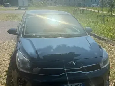 Usata Kia Rio 84 CV (61 kW) 2017 Berlina