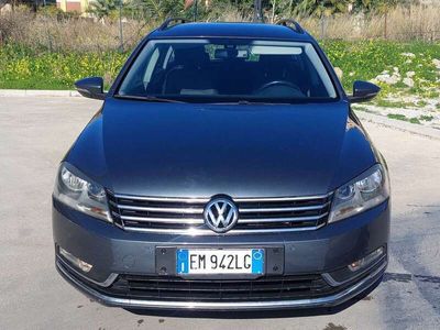 usata VW Passat Passat VariantVII 2011 Variant 2.0 tdi Comfortline