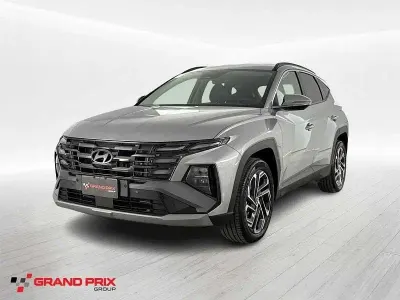 Usata Hyundai Tucson 215 CV (158 kW) 2025 Grigio SUV