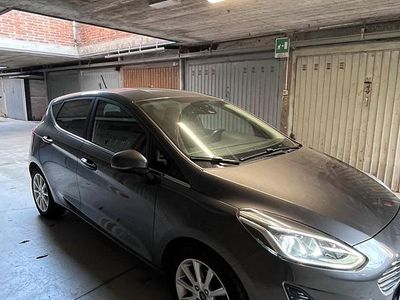 Usata Ford Fiesta Titanium 86 CV (63 kW) 2019 Grigio Utilitaria