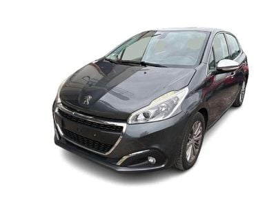 Usata Peugeot 208 Allure 82 CV (60 kW) 2017 Grigio scuro Utilitaria