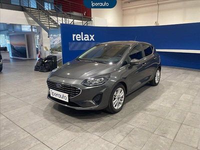 Begagnad Ford Fiesta Titanium 75 HK (55 kW) 2023 Grå Halvkombi