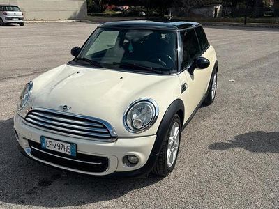 Usata Mini Cooper D 112 CV (82 kW) 2010 Utilitaria