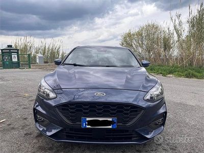 Usata Ford Focus ST-Line 125 CV (91 kW) 2019 Blu Berlina
