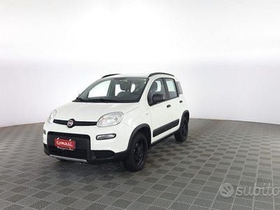 Usata Fiat Panda 4x4 Wild 85 CV (62 kW) 2021 Bianco Utilitaria